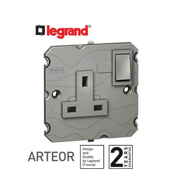 LEGRAND - Double Pole Socket Outlet Arteor, BS 1363:2, 13A- 2P+E switched- 1-Gang -Magnesium
